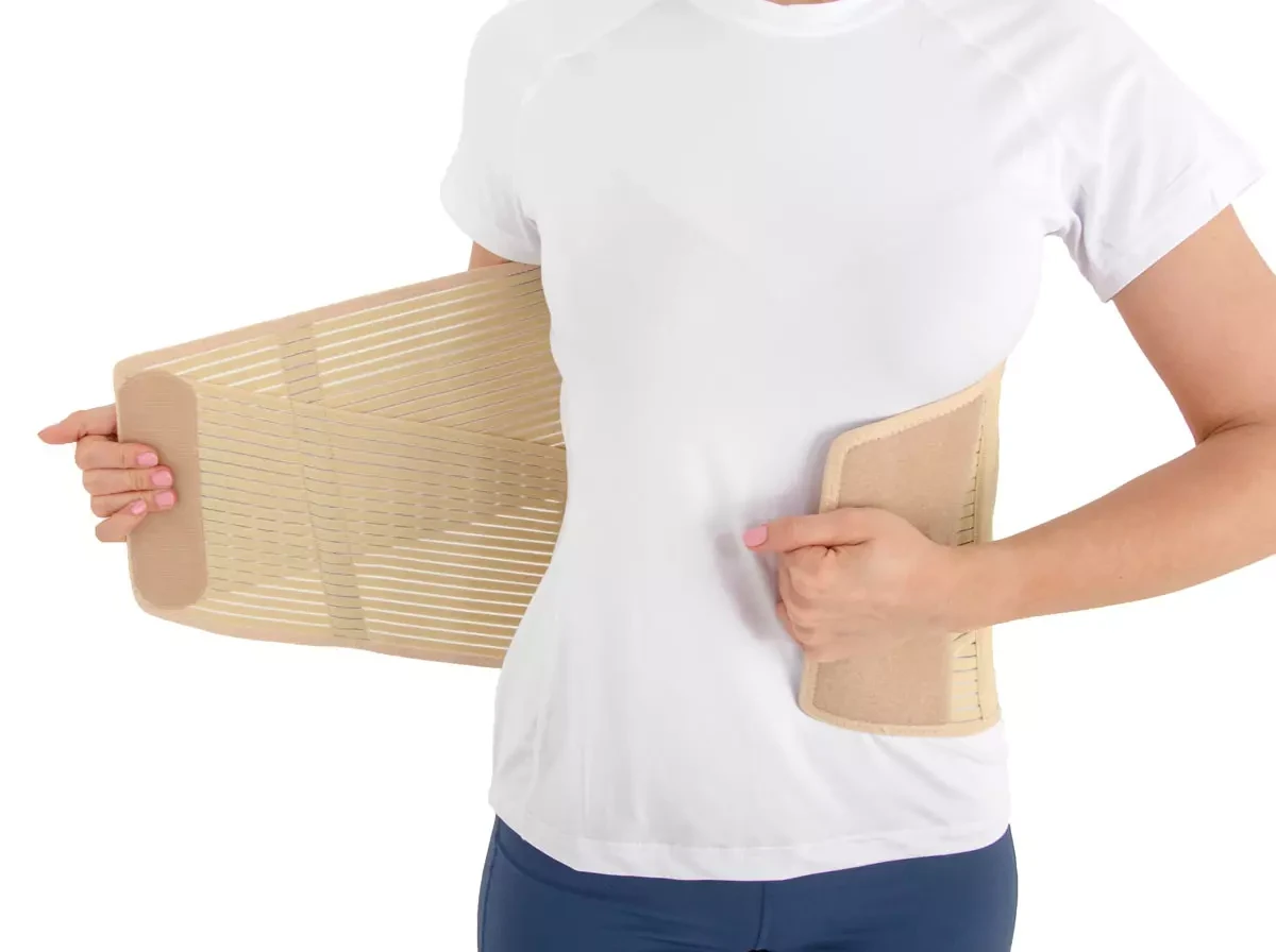 gorset-ortopedyczny-na-kregoslup-odciazajaco-stabilizujacy-z-usztywnieniami-i-podpaszkami-eb-lk-01-tlso-bezowy-reh4mat-11.webp