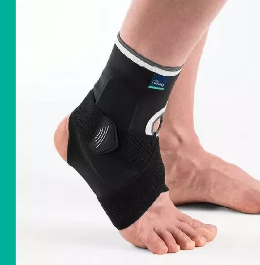 orteza-stawu-skokowego-stabilizujaca-ze-wzmocnieniami-bocznymi-tgo-s-sts-602-timago-2.webp