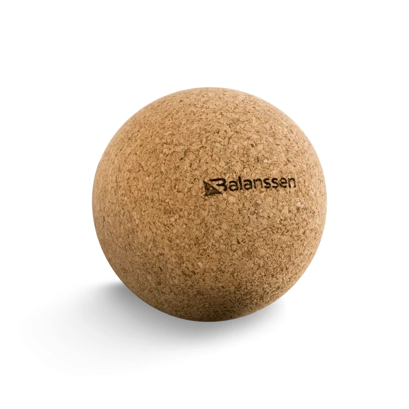 pileczka-do-masazu-i-rolowania-6-cm-korkowa-lacross-balanssen-2.webp