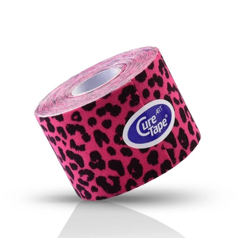 tasma-kinezjologiczna-tejp-plaster-do-klejenia-cure-tape-art-leopart-pink-2.webp