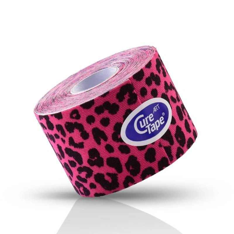 tasma-kinezjologiczna-tejp-plaster-do-klejenia-cure-tape-art-leopart-pink-2.webp