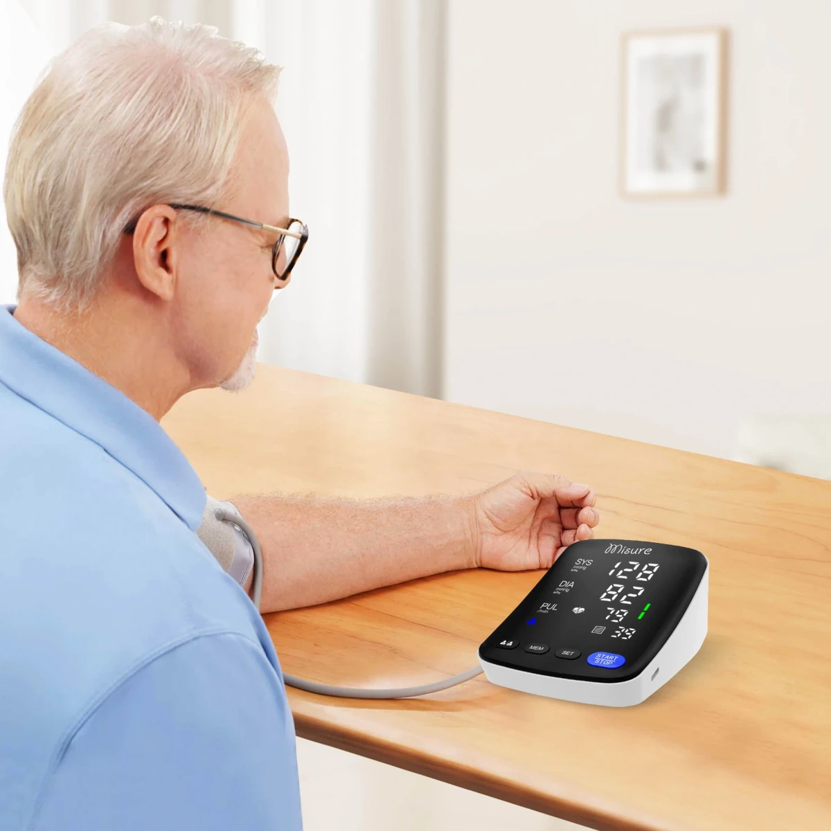 cisnieniomierz-naramienny-misure-mi-med-6-z-kolorowym-wyswietlaczem-lcd-7.webp