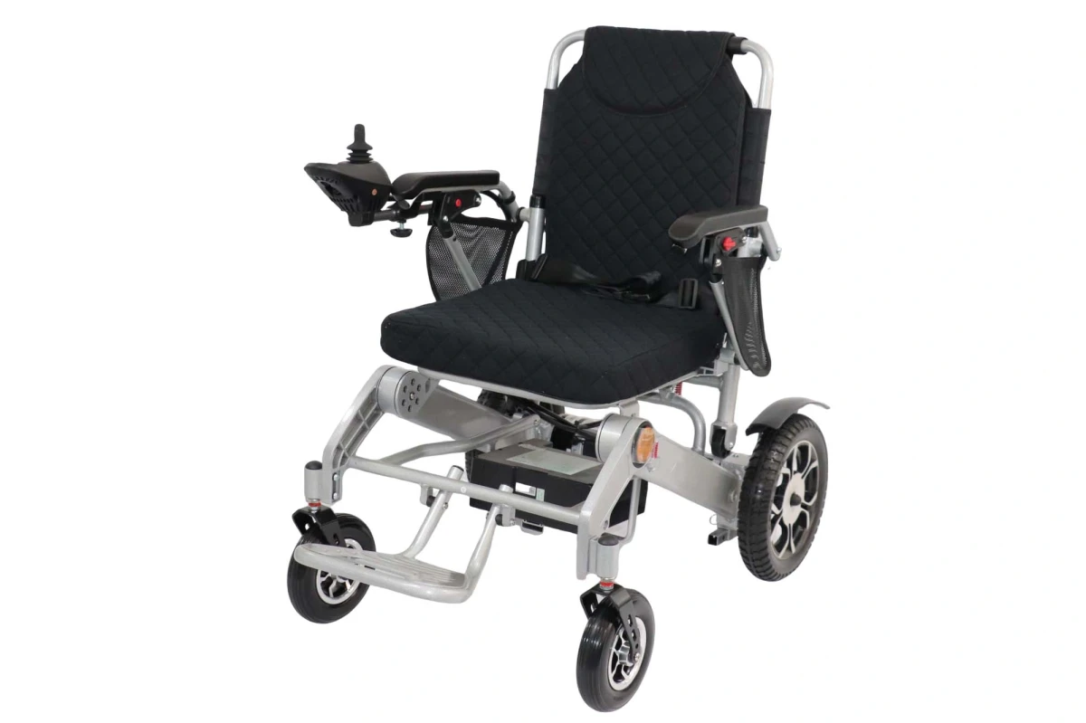wozek-elektryczny-inwalidzki-do-poruszania-sie-z-joystickiem-skladany-forti-go-timago-5.webp