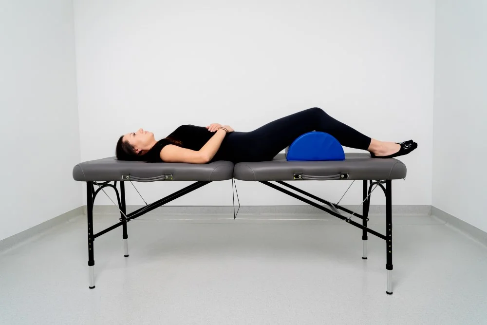 powalek-rehabilitacyjny-pod-kolana-do-pozycjonowania-pacjenta-akito-premium-6.webp