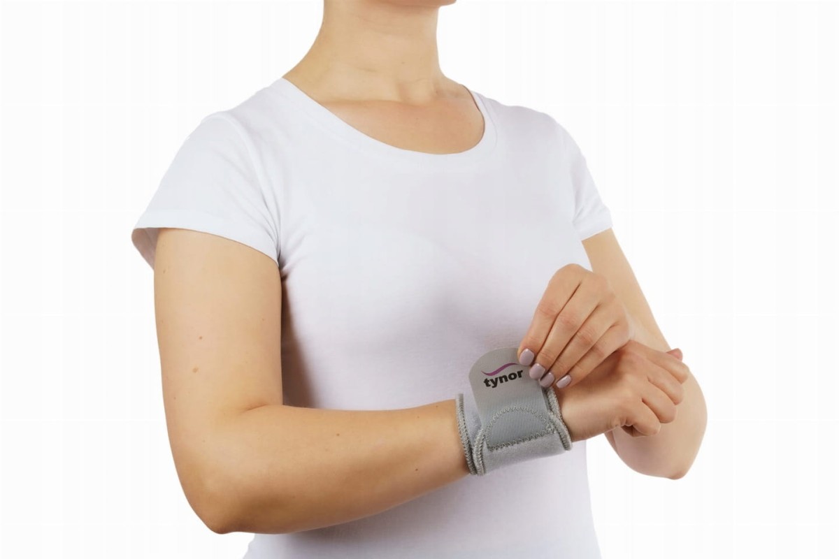 ORTEZA-NA-NADGARSTEK-STABILIZATOR-SPORTOWY-OPASKA-EAN-6685342646563 (1).jpg