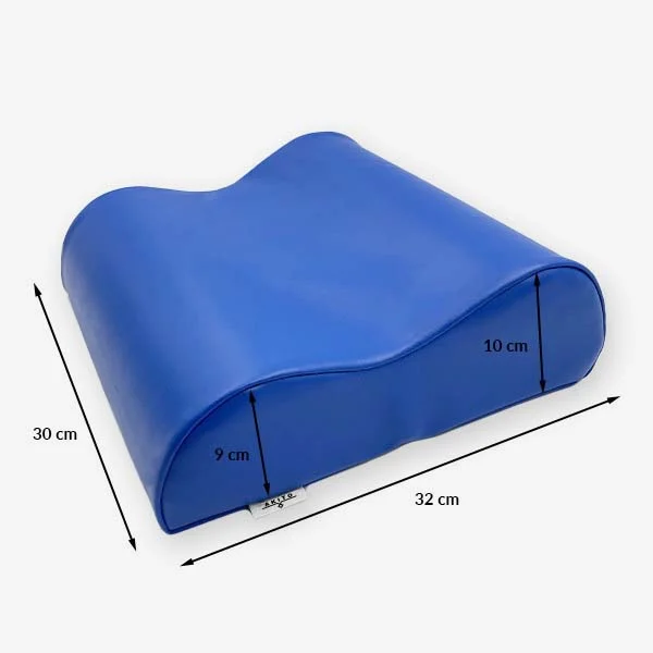 poduszka-pod-kark-ergonomiczna-walek-na-lezanke-dla-pacjenta-32-x-30-x-10-cm-akito-8.webp