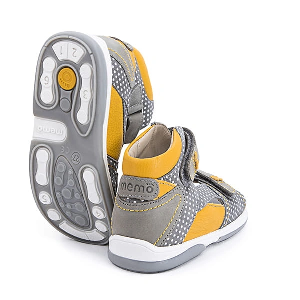 buty-ortopedyczne-profilaktyczne-dla-dzieci-sandalki-memo-monaco-1MA-2.webp