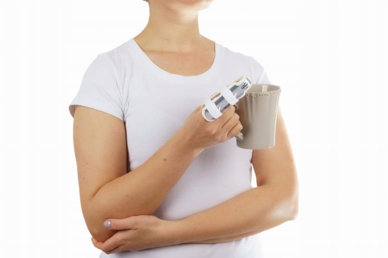 STABILIZATOR-NA-KAZDY-PALEC-U-REKI-UNIWERSALNY-Kod-producenta-STABILIZATOR-OPASKA-ORTEZA-PALCA-SZYNA.jpg