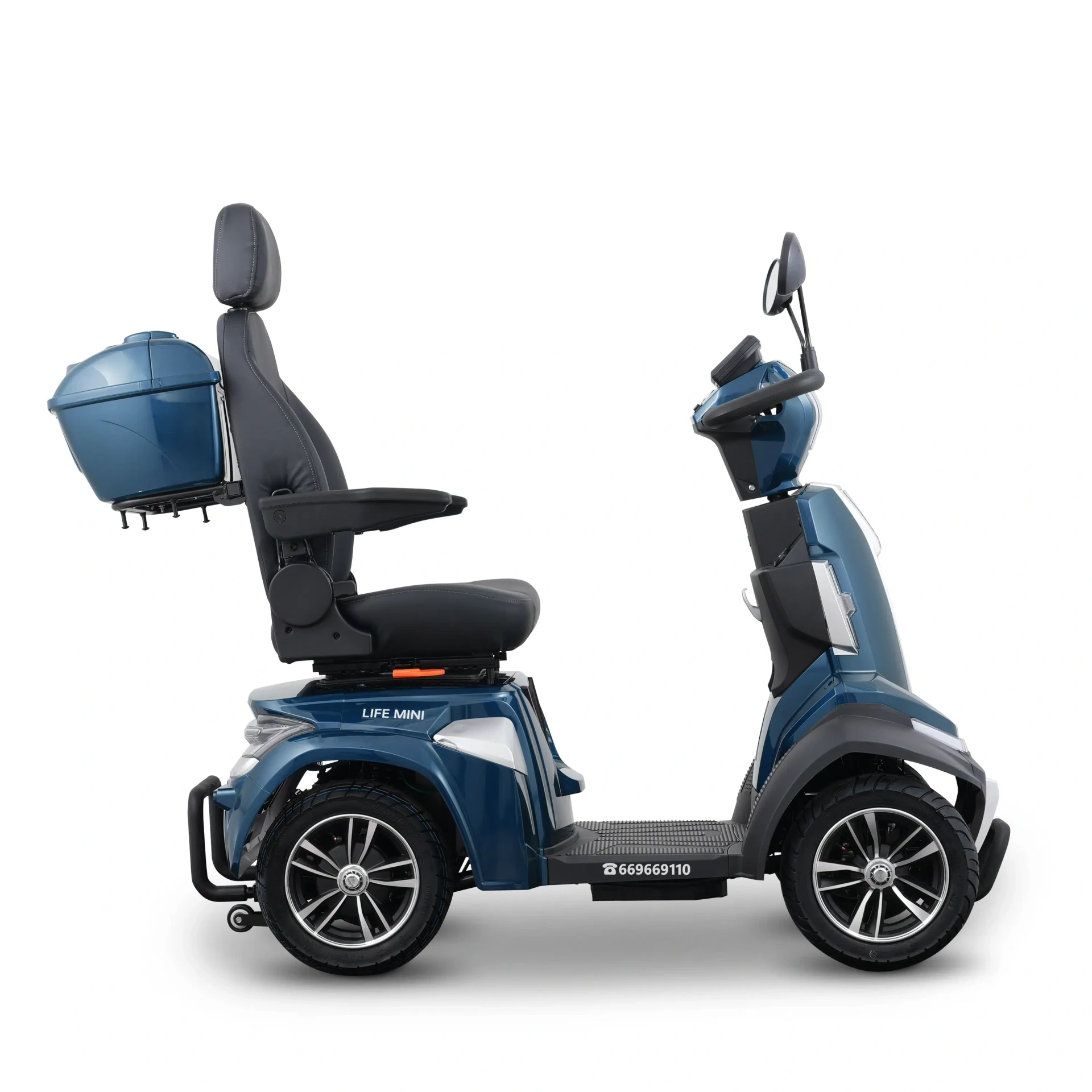 skuter-elektryczny-dla-seniora-zasieg-35-km-z-koszykiem-regulowanym-fotelem-i-zaglowkiem-life-4-go-granatowy-7.webp