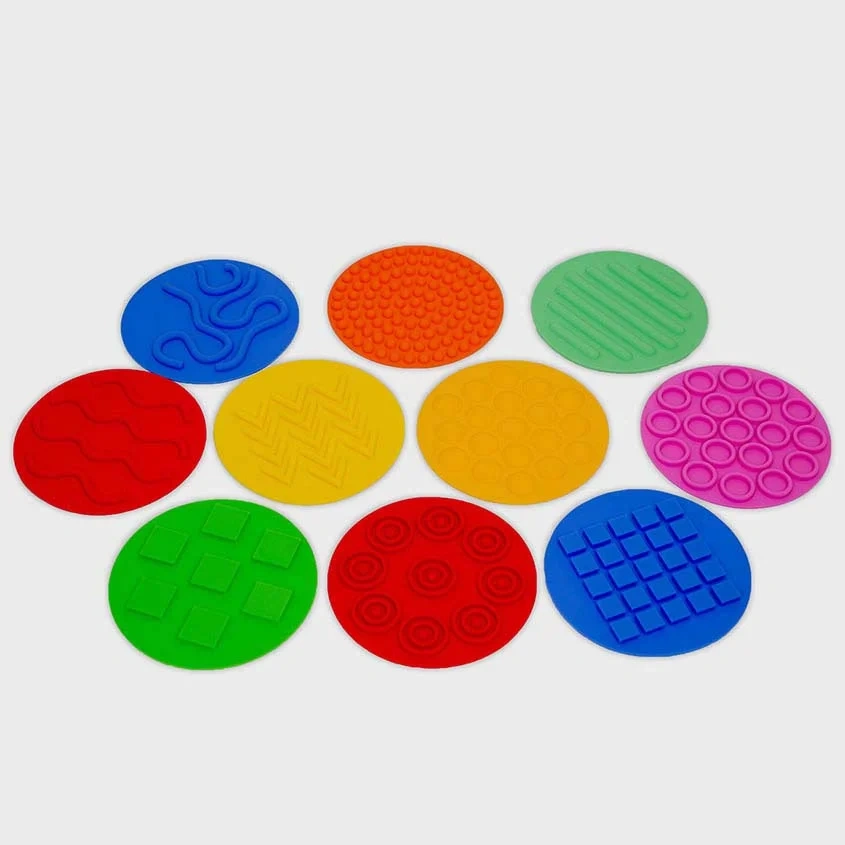 duze-dyski-sensoryczne-dla-dziecka-do-zabawy-antyposlizgowe-25-cm-10-sztuk-line-sport-6.webp