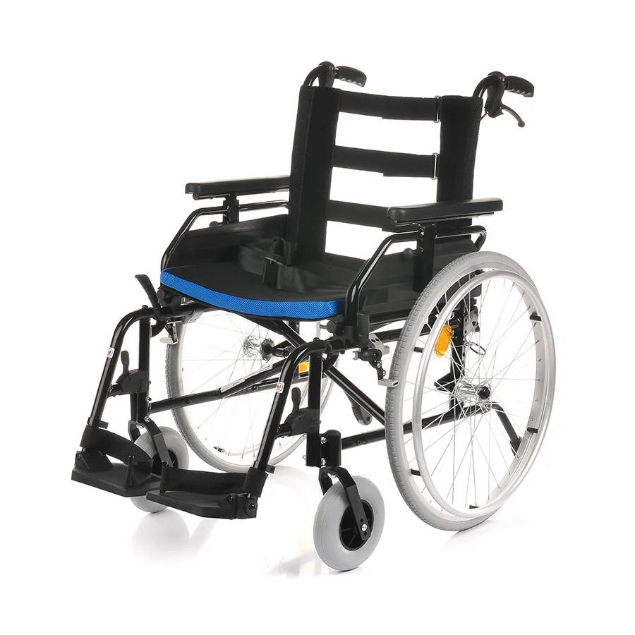 wozek-inwalidzki-aluminiowy-z-kolkami-antywywrotnymi-hamulcami-skladany-do-125-kg-cameleon-vitea-care-5.webp