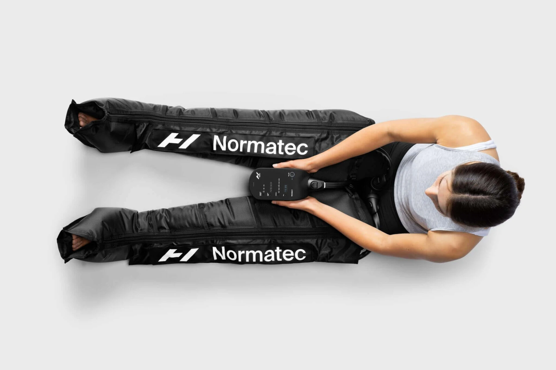 system-do-regeneracji-i-masazu-miesni-nog-normatec-3.0-10.jpg