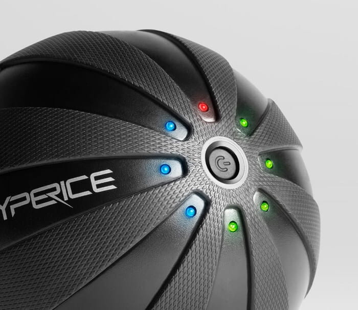 pilka-wibrujaca-do-masazu-i-rehabilitacji-miesni-i-calego-ciala-pilka-hypersphere-hyperice-5.jpg