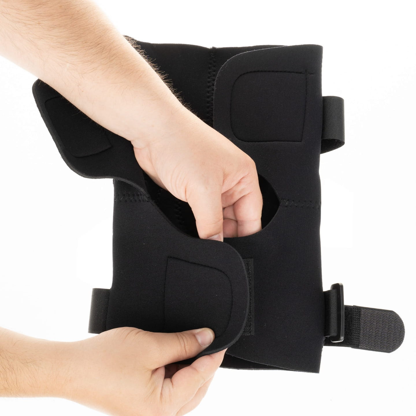 orteza-stabilizator-stawu-kolanowego-na-kolano-z-szynami-tynor-3.jpg