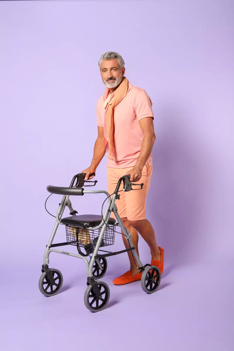 podporka-czterokolowa-z-siedziskiem-koszykiem-hamulcami-chodzik-dla-senioro-move-light-thuasne-3.webp