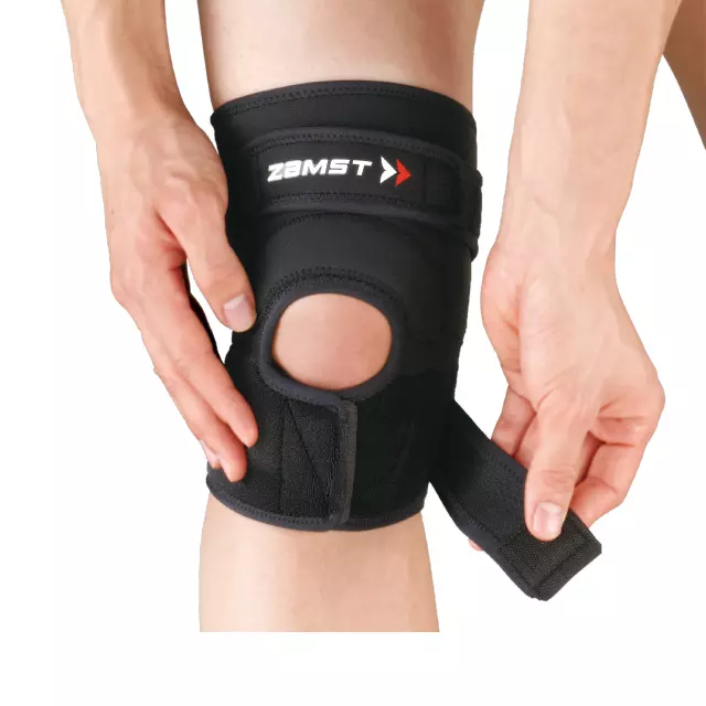 stabilizator-na-kolano-skoczka-bol-pod-rzepka-orteza-stabilizujaca-kolano-jk-2-zamst-4.webp