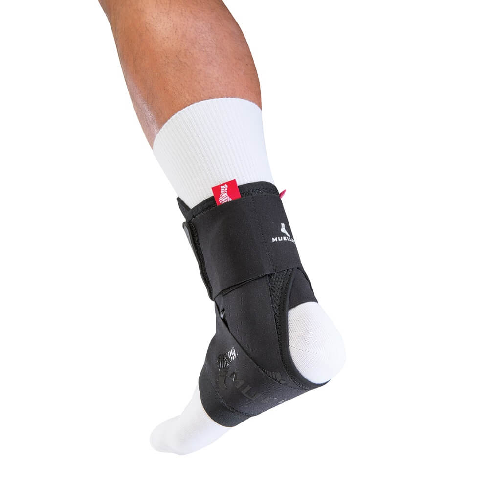 sportowy-stabilizator-stawu-skokowego-orteza-elastyczna-sznurowana-the-one-premium-mueller-2.jpg