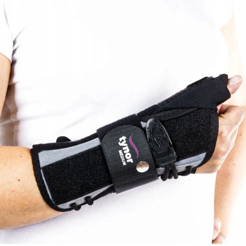 Orteza na nadgarstek stabilizator z ujęciem kciuka i usztywnieniem Tynor