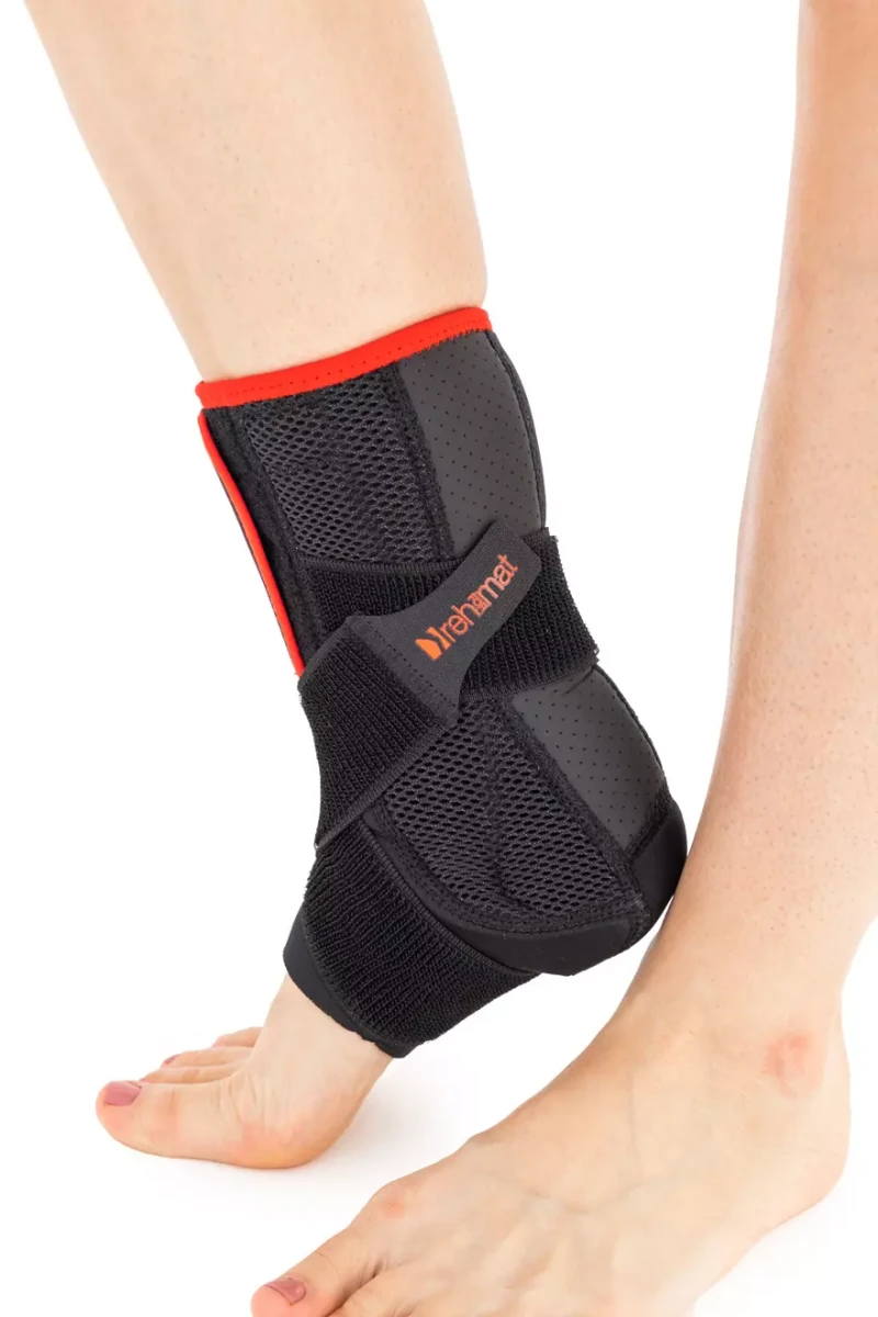orteza-stawu-skokowego-z-wkladka-masujaca-sciegno-achillesa-am-oss-07-reh4mat-8.webp