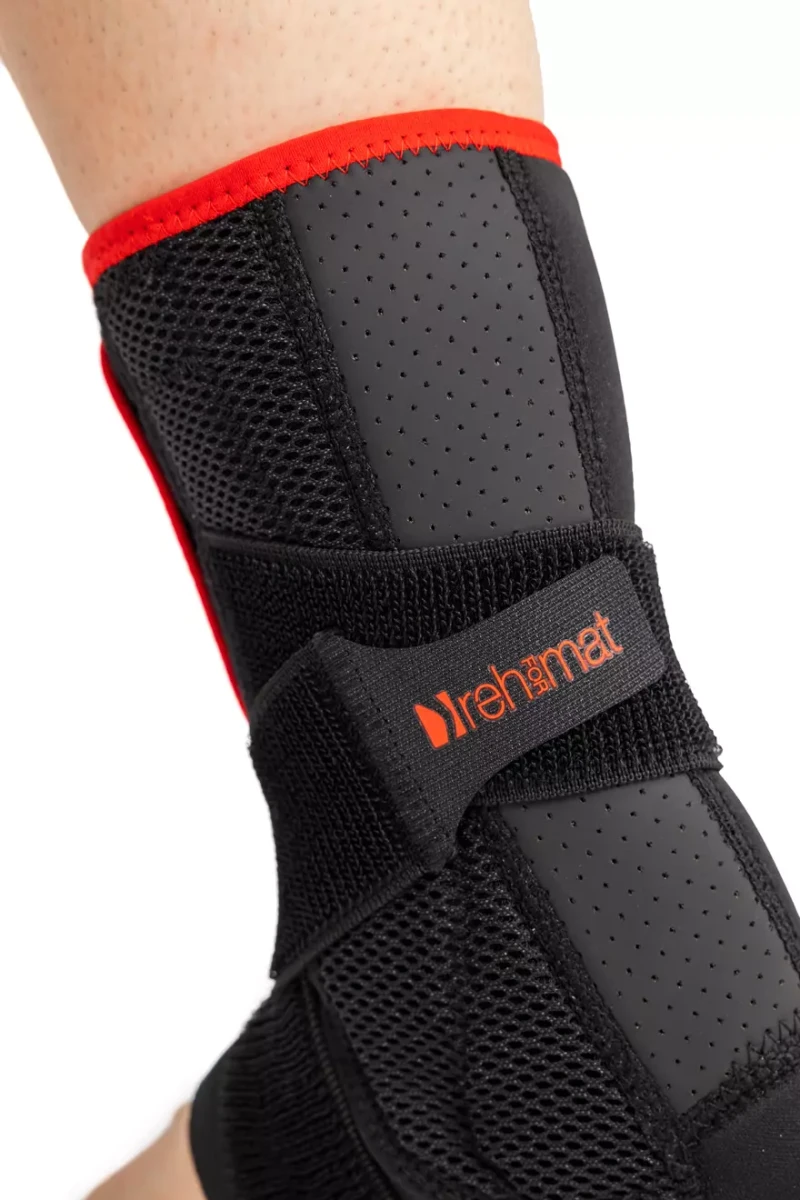 orteza-stawu-skokowego-z-wkladka-masujaca-sciegno-achillesa-am-oss-07-reh4mat-10.webp