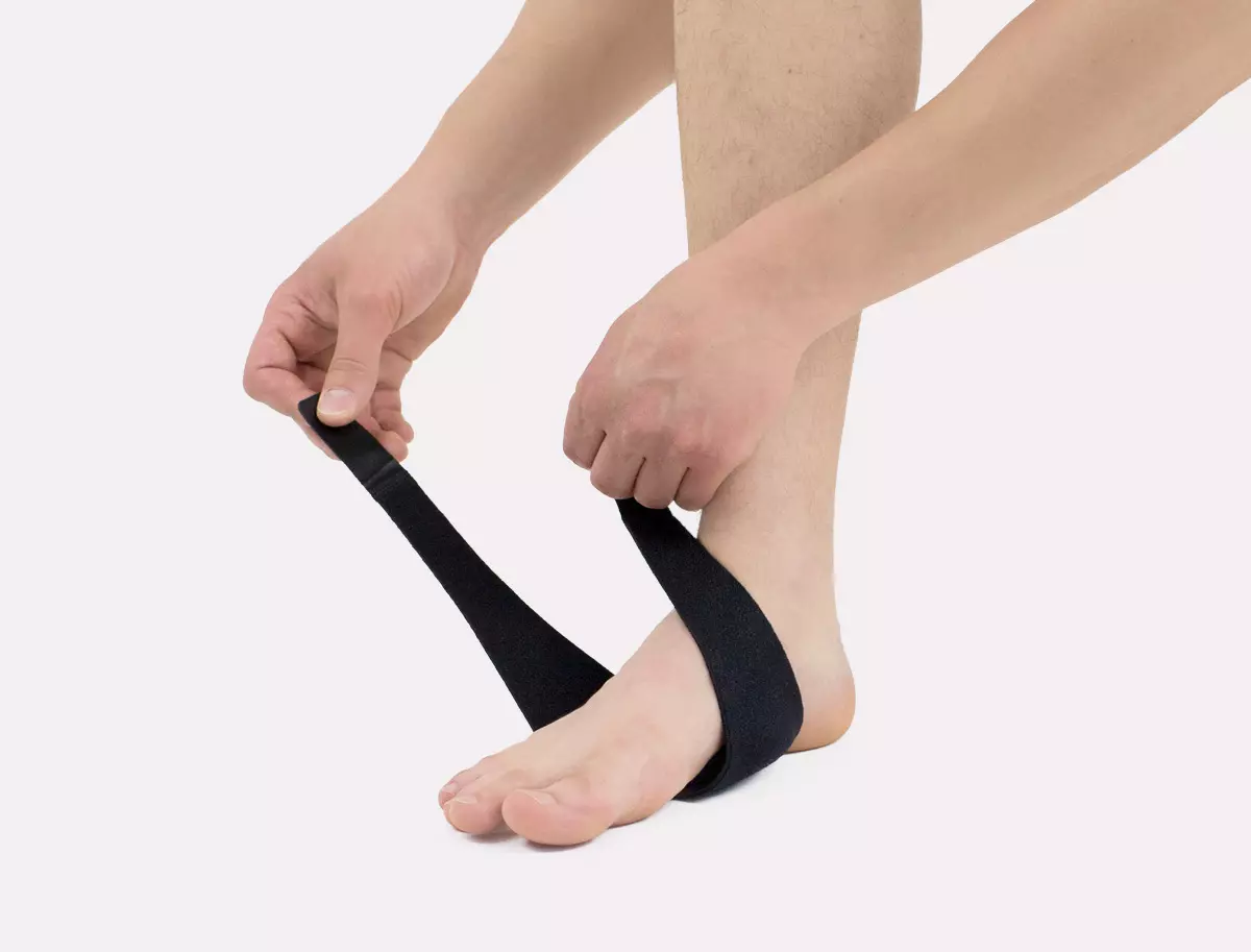 orteza-na-stope-srodstopie-z-pelota-oss-os-04-reh4mat-3.webp