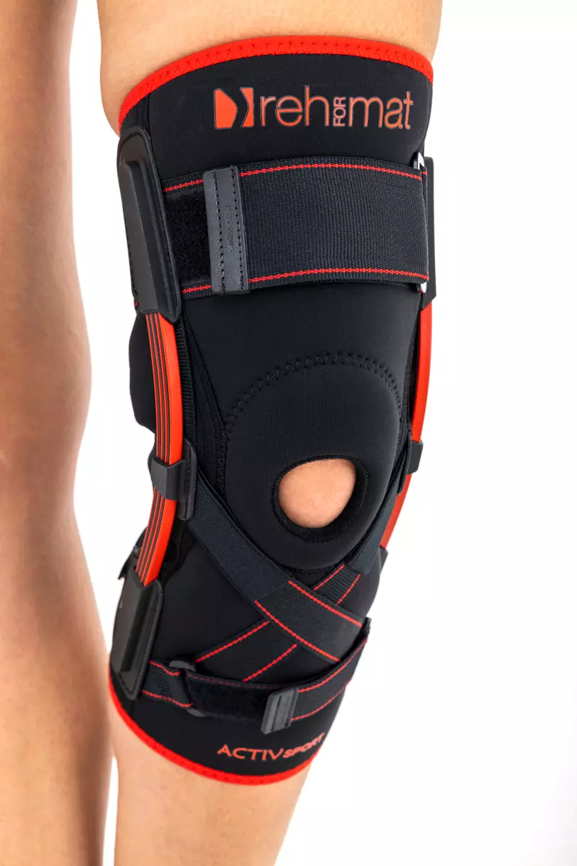 orteza-stawu-kolanowego-z-usztywnieniem-bocznym-i-stabiliatorem-acl-as-sk-a-reh4mat-2.webp