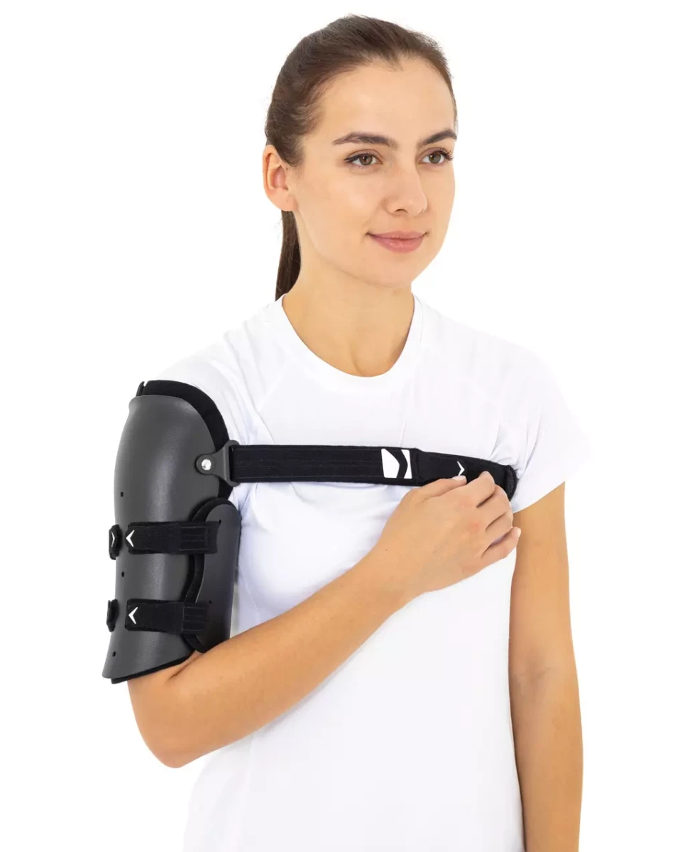 orteza-po-zlamaniu-kosci-ramiennej-luskowa-regulowana-master-01-reh4mat-4.webp