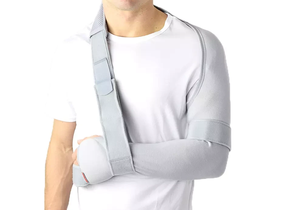 orteza-na-ramie-i-bark-z-elastycznym-rekawem-temblak-ortopedyczny-am-sob-07-reh4mat-.webp