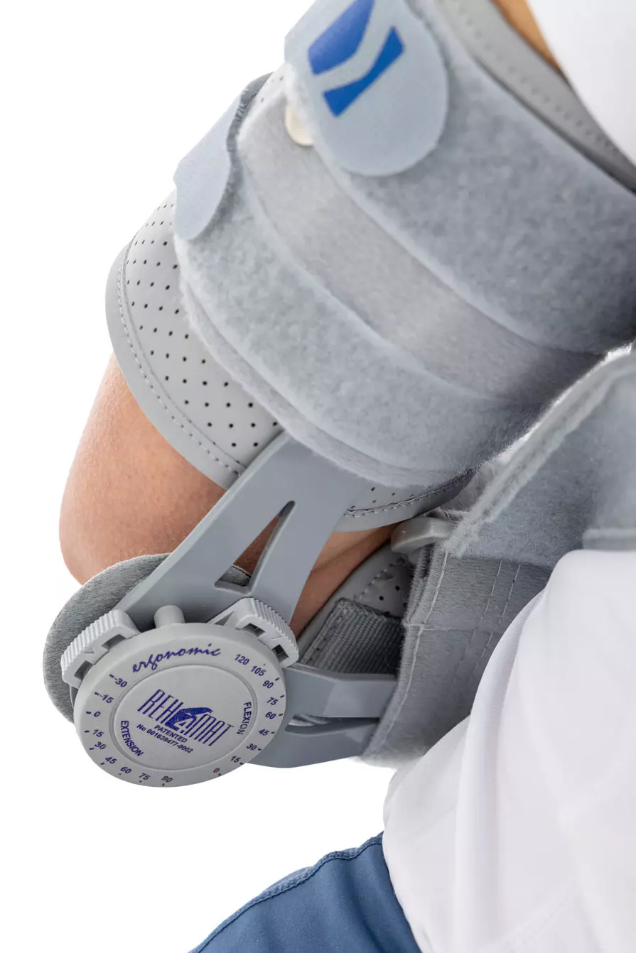 jednoszynowa-orteza-stawu-lokciowego-z-regulacja-ruchomosci-okg-15-reh4mat-10.webp