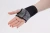 stabilizator-na-nadgarstek-oddychajacy-kompresyjny-eb-n-czarny-reh4mat-3.webp
