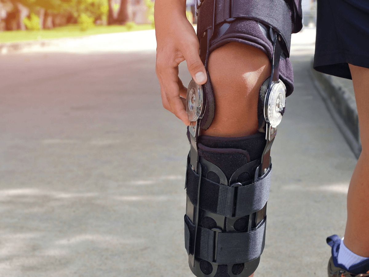 Jaką ortezę po rekonstrukcji więzadłą krzyżowego przedniego ACL wybrać?