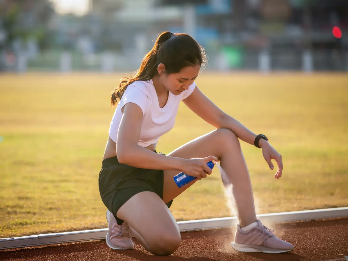 Lód w sprayu - kiedy stosować? Jakie są korzyści?